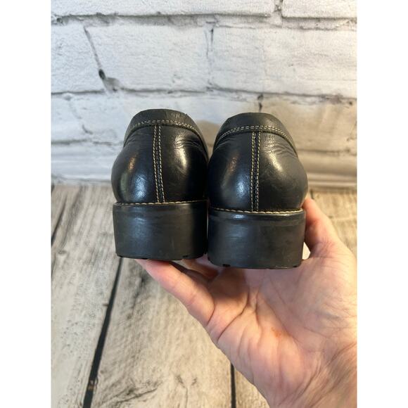 COLE HAAN Women’s Leather Loafers with a Block Heel / Size: 7 - Picture 9 of 11
